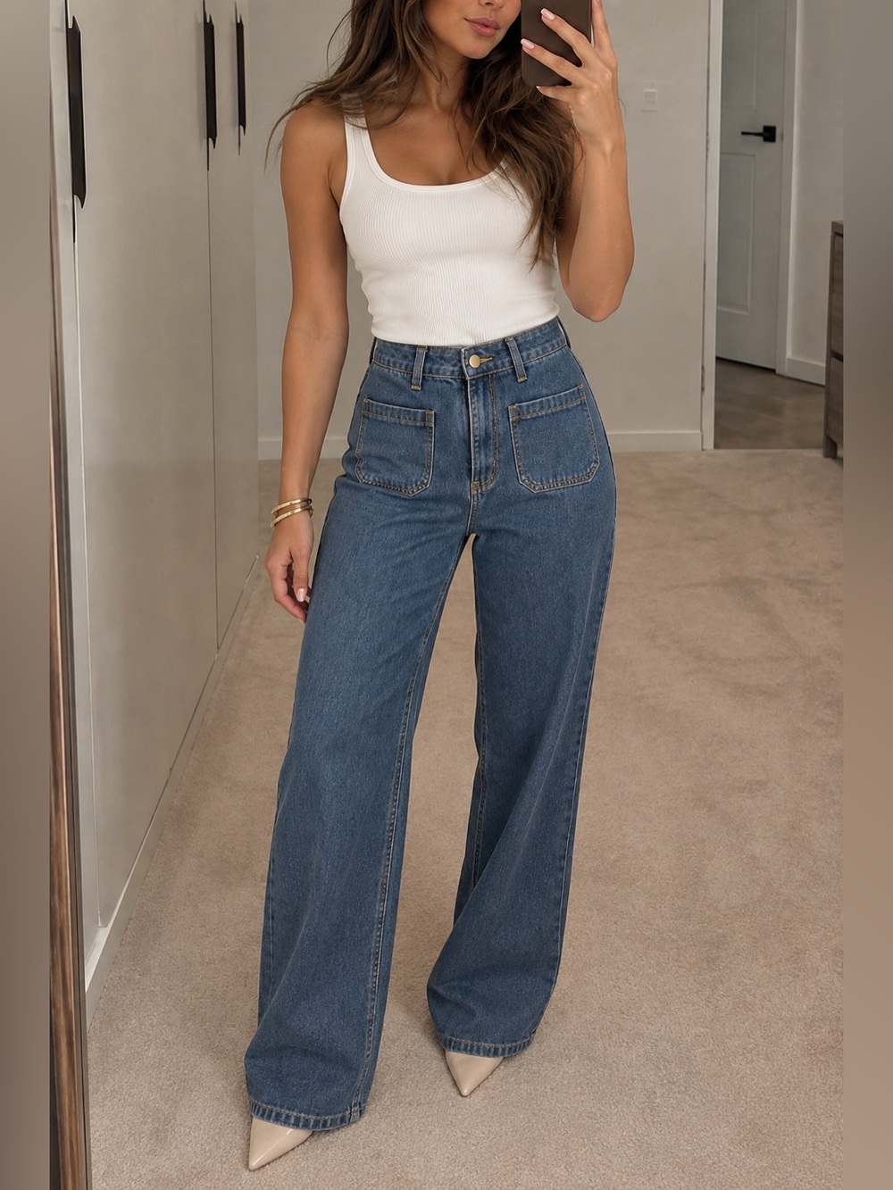 Pocket front medium blue High-Waist Wide-Leg Women’s Jeans